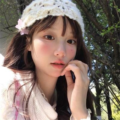 玉腿花拳